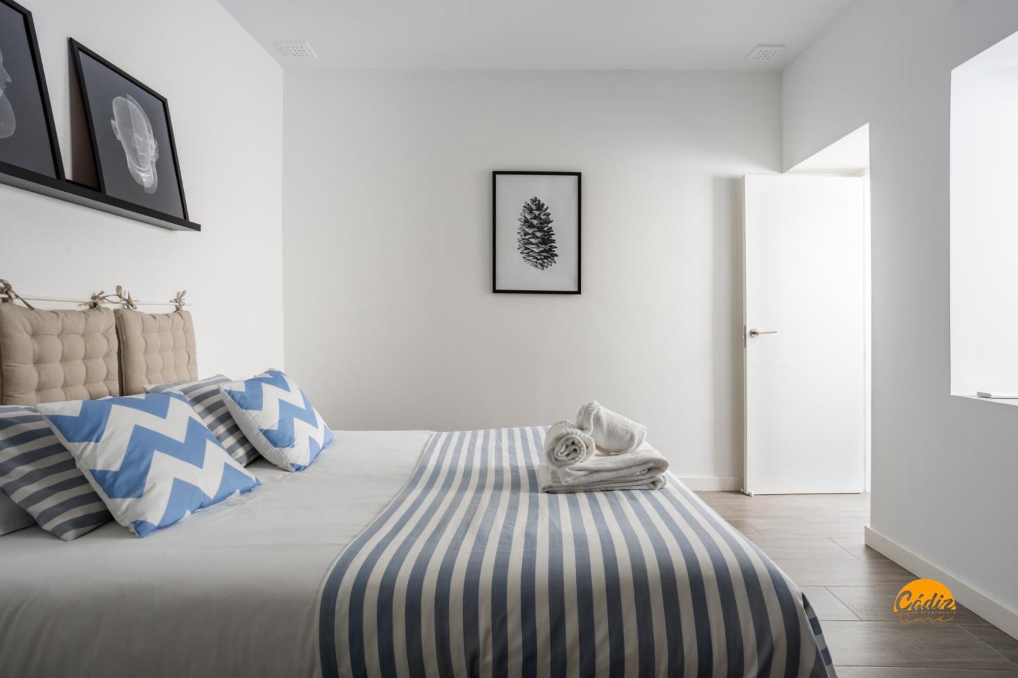 Atico Catedral By Cadiz Time Apartment Екстериор снимка